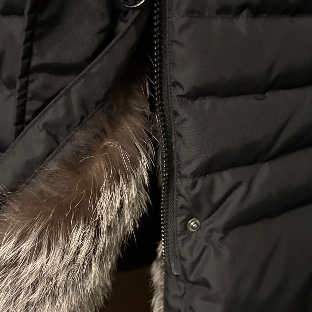 Pajar Womens Large Black Fur-Trimmed Winter Coat. TheFur trim is Rabbit and Fox. - Picture 6 of 10